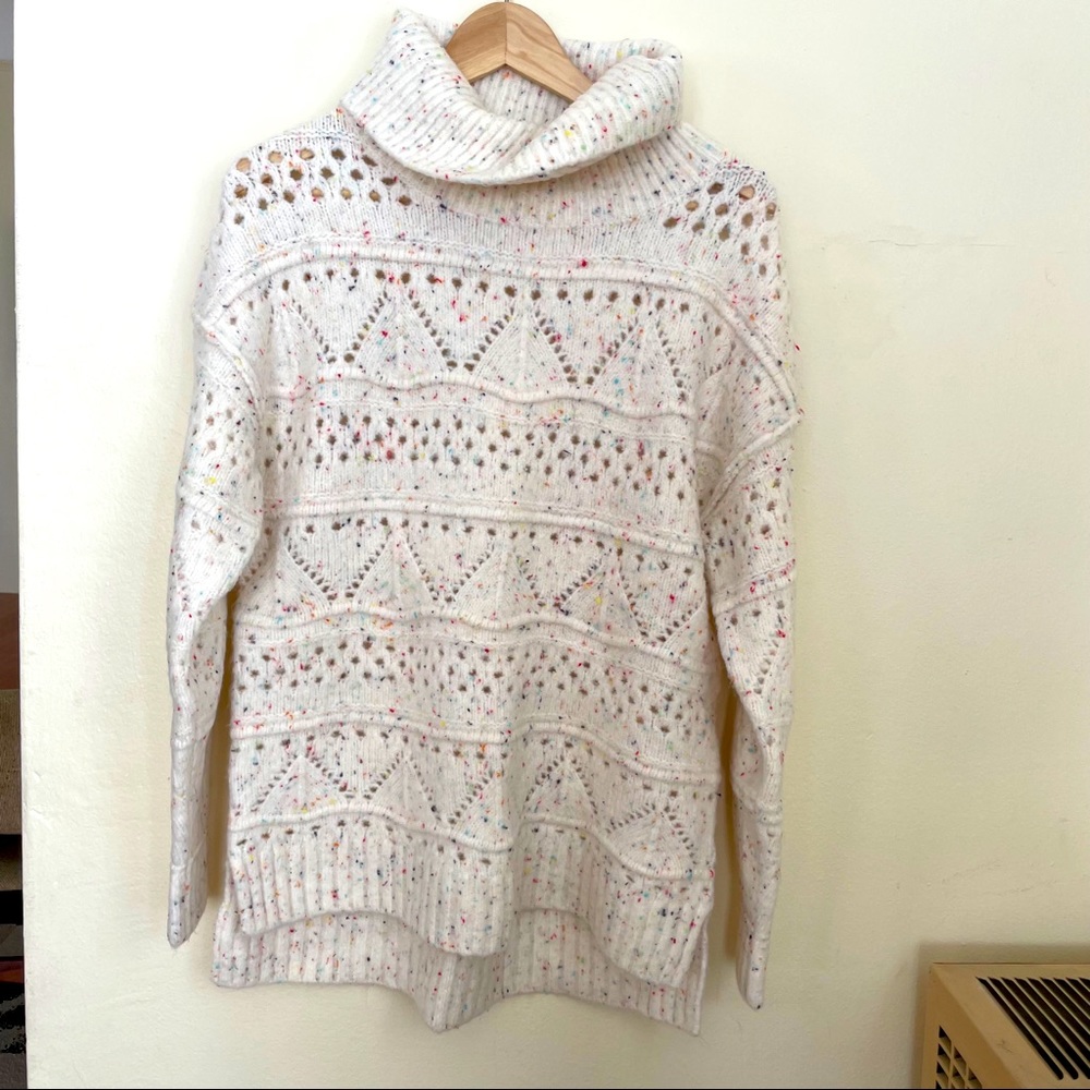 Pullover Sweater